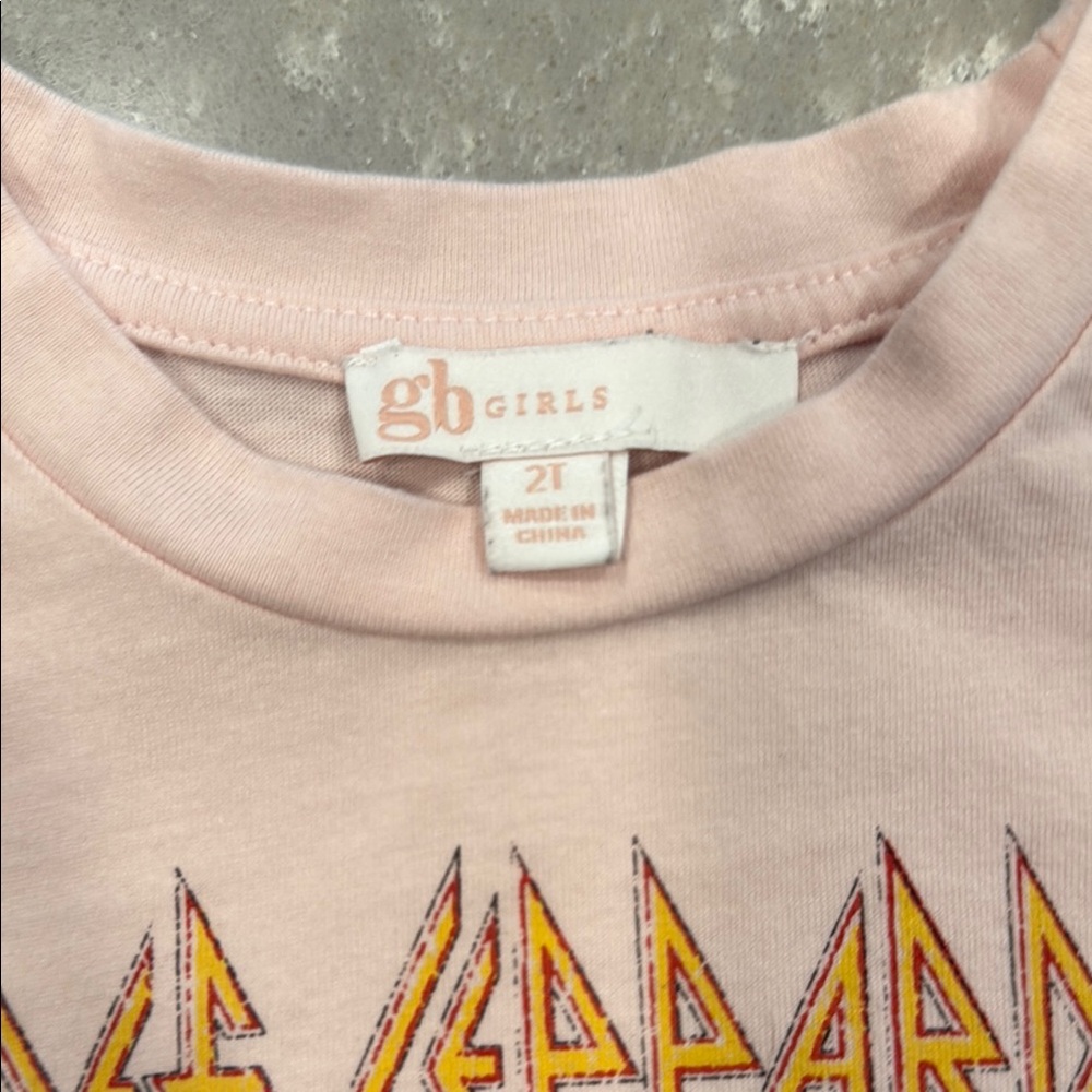 GB Girls Pink Def Leopard Graphic Tee and Camouflage Knot Top Like New - Picture 2 of 7